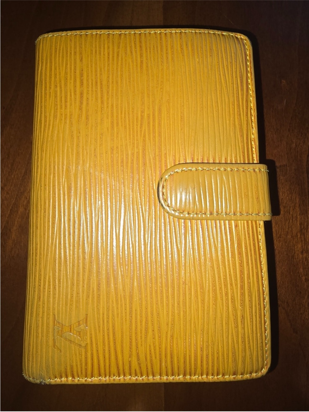 Authentic Louis Vuitton Epi Leather Mustard Yellow Kisslock Wallet - Picture 3 of 14